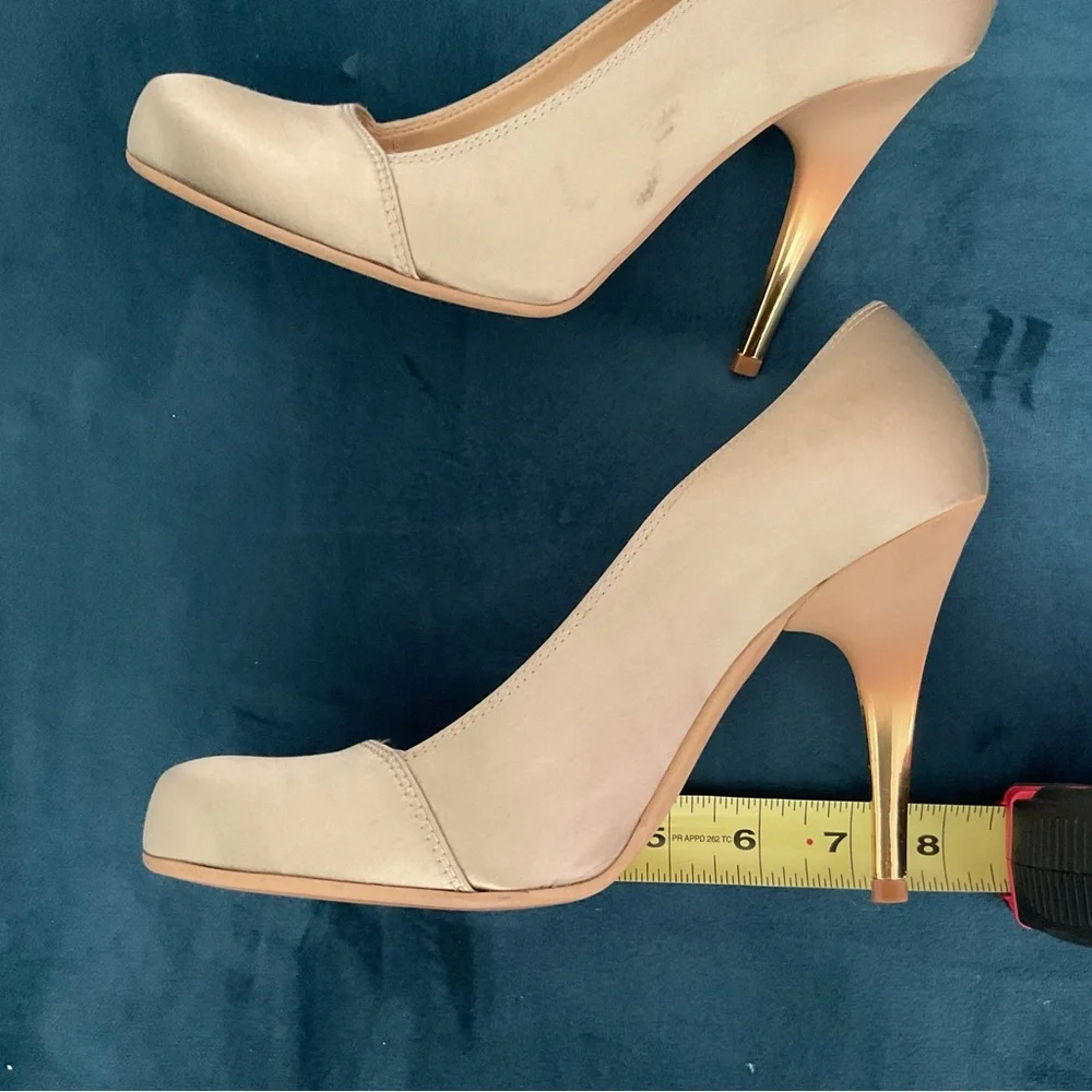 Stella McCartney olive green satin pumps. 38/8-8.5 - Picture 6 of 7
